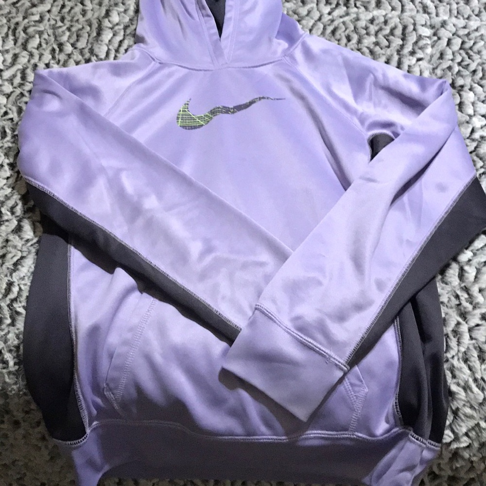 Nike Therma-Fit hoodie